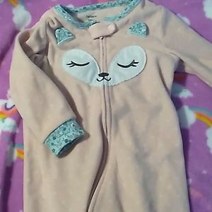 Carter's Sleeper size 18month
